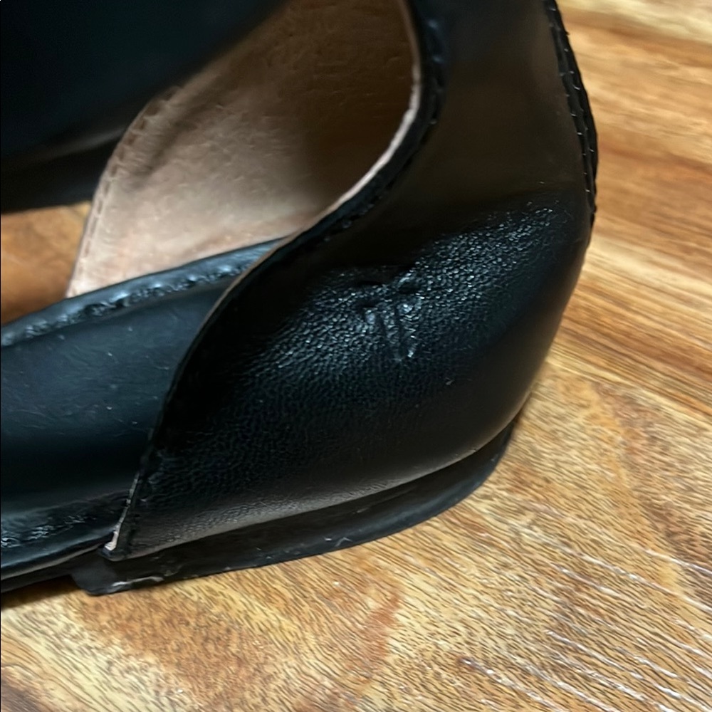 Frye Black Minimalist Sandals - Picture 3 of 7